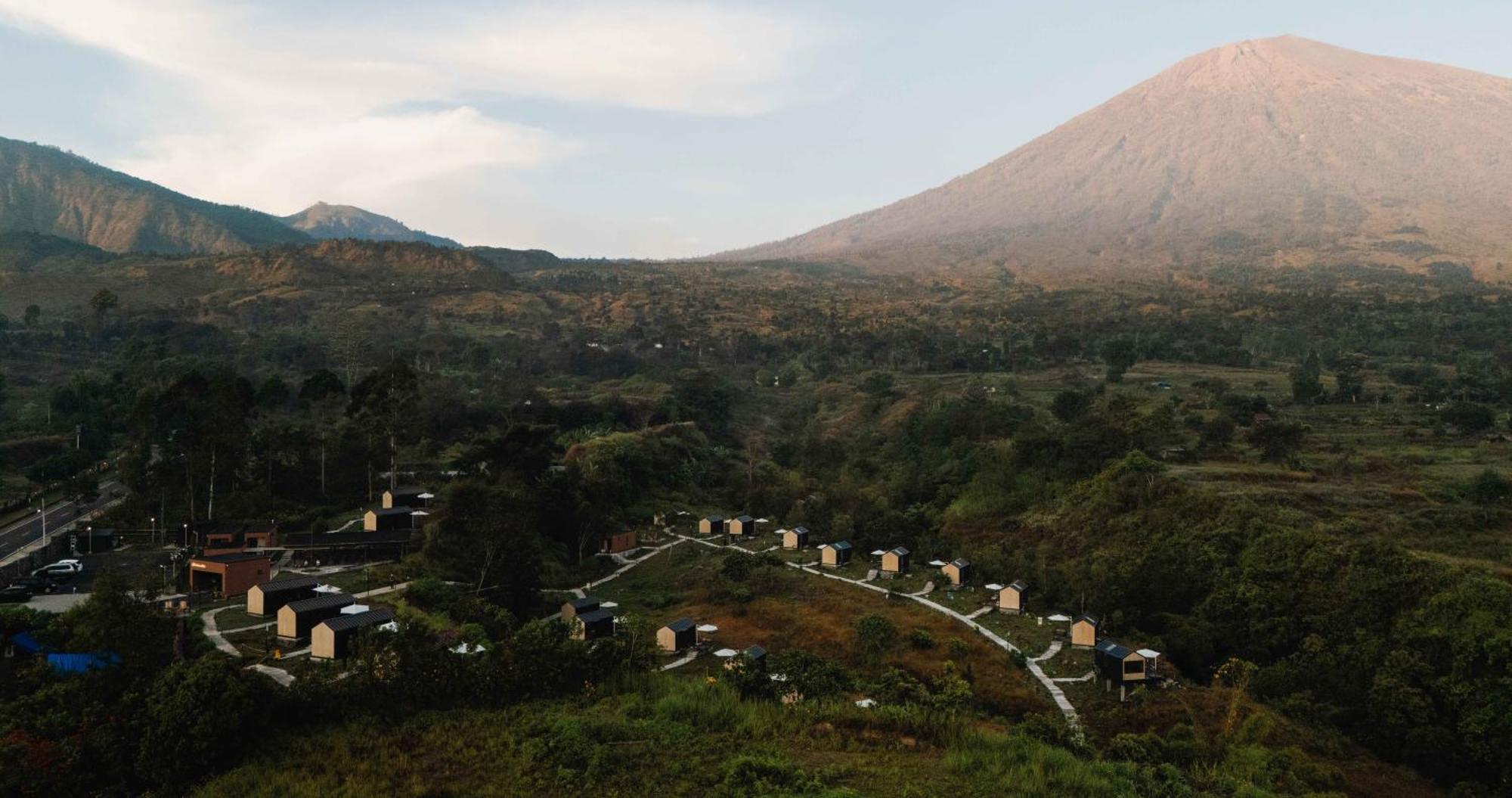 Bobocabin Gunung Rinjani, Lombok Sembalunlawang Exterior foto