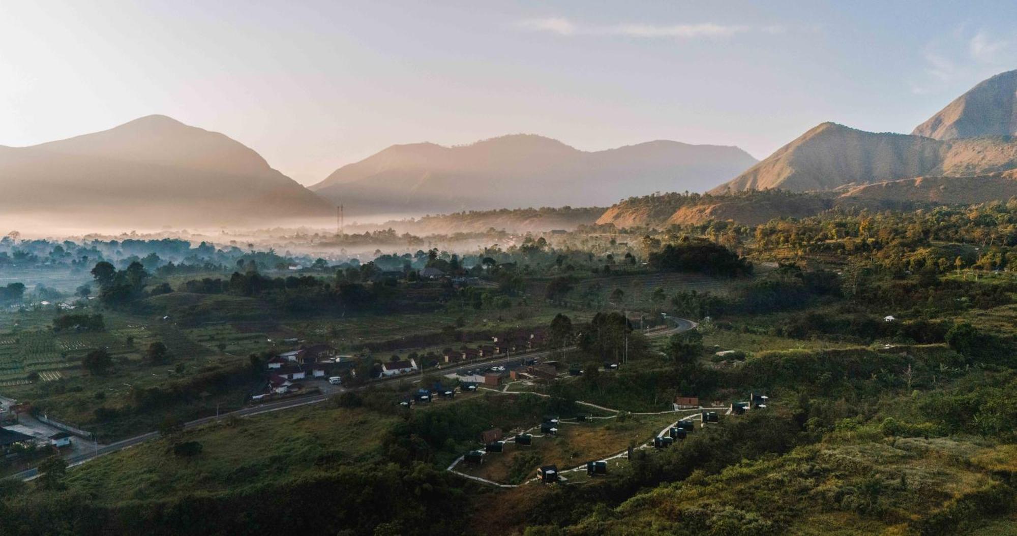Bobocabin Gunung Rinjani, Lombok Sembalunlawang Exterior foto